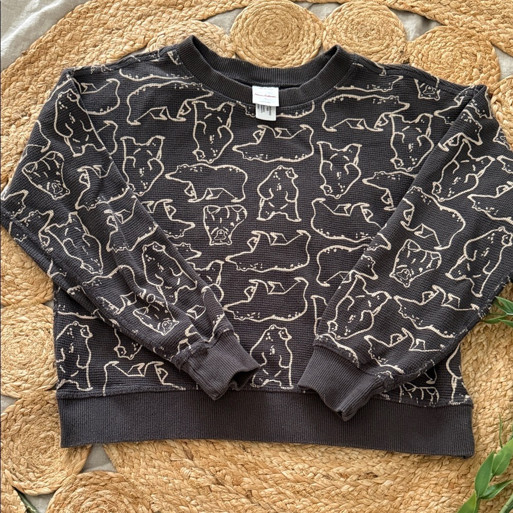 Hanna Andersson Bear Print Thermal Boxy Shirt. Size 8